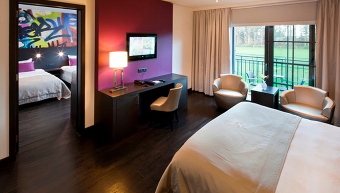 Family room Hotel Brugge Oostkamp